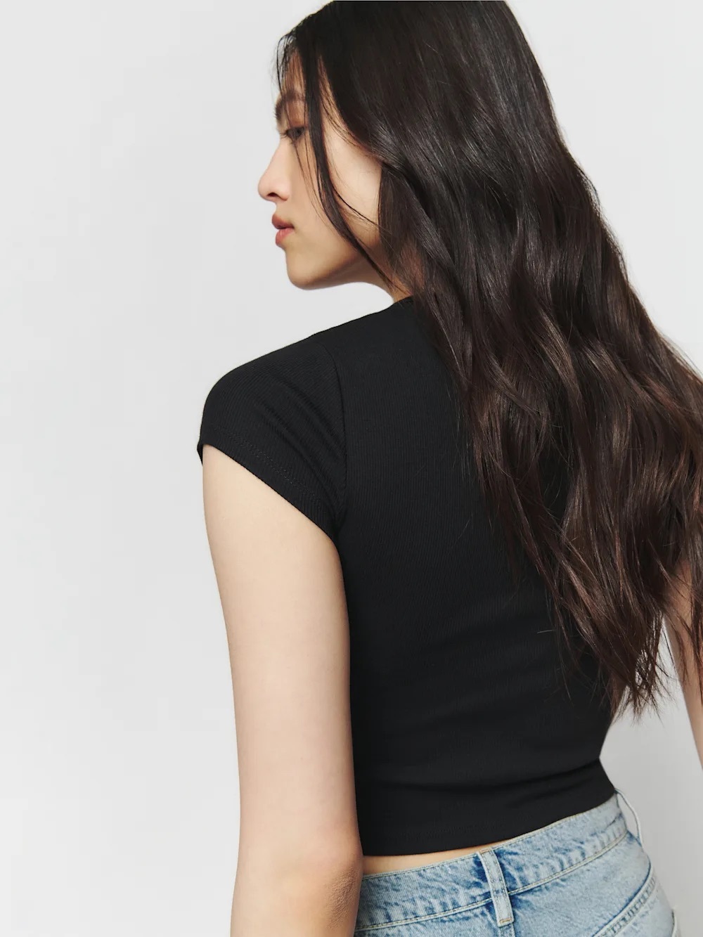 Reformation Muse Tee Earth Lover Black S - Picture 3 of 11